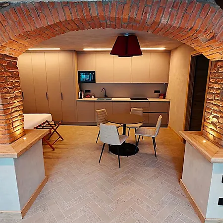 Le Reve - Via De L Ostan, 18 Apartment