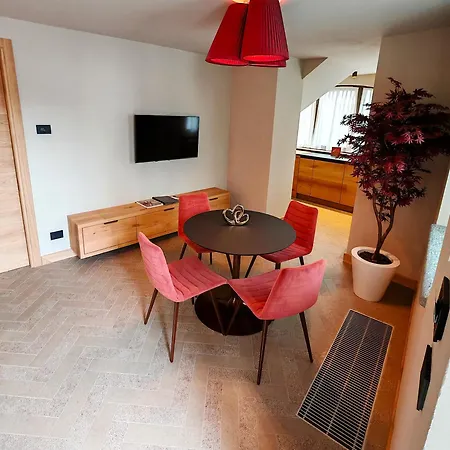 Le Reve - Via De L Ostan, 18 Apartment